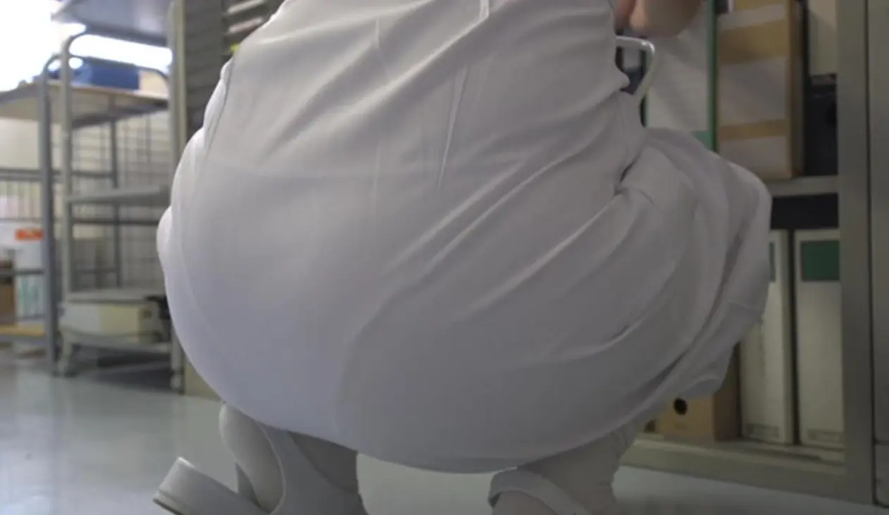 看護師さんパンティライン
