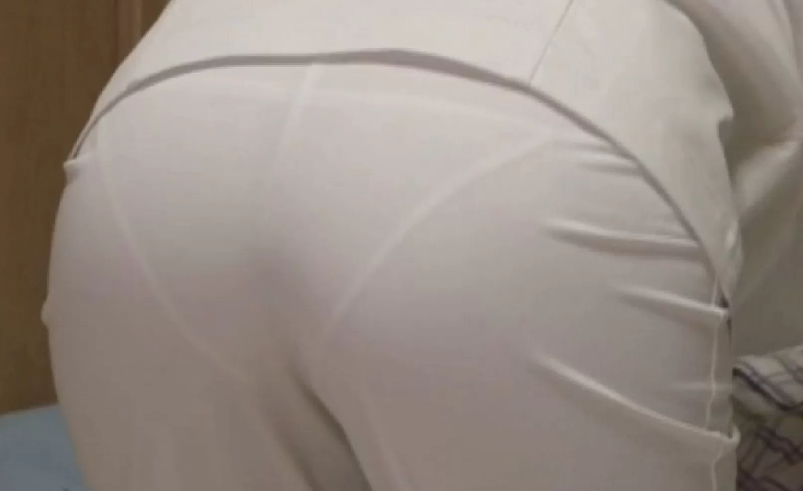看護師さんパンティライン